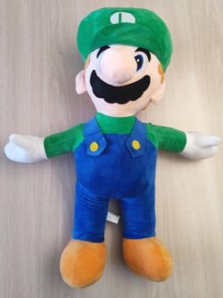 PELUCHE LUIGI (MARIO BROS) 60 CM - 24 POUCES